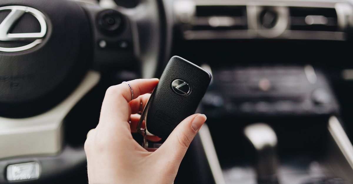 Honda car key fob — A1 Staten Island Locksmith