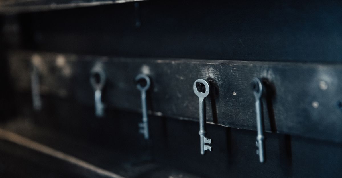 Re-Key vs. Full Door Lock Installation — Which Option Actually Makes Sense? — A1 Staten Island Locksmith